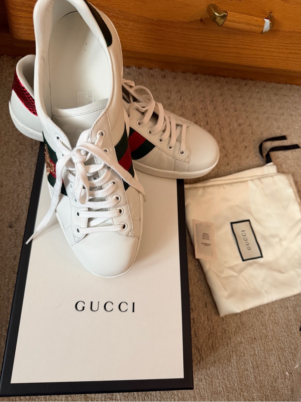 Gucci White sneaker
